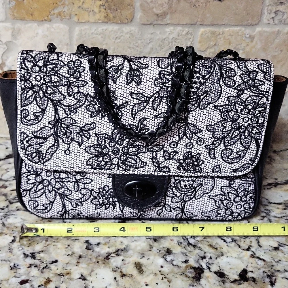 Patricia Nash Lorenza Flap Bag